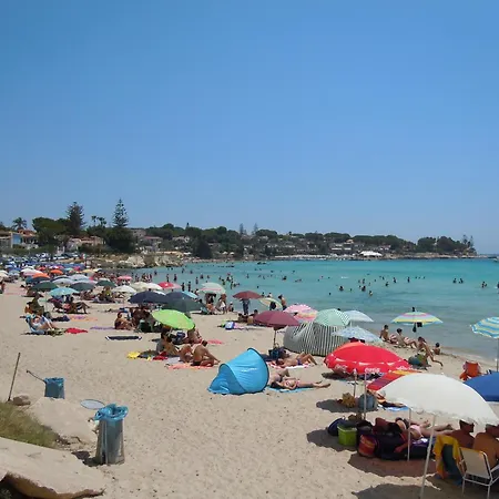 Near The Sea In Full Relaxation - Large Garden Wi-fi Villa Fontane Bianche