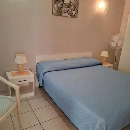 Near The Sea In Full Relaxation - Large Garden Wi-fi Villa