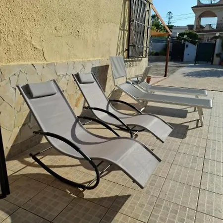 Villa Near The Sea In Full Relaxation - Large Garden Wi-fi Fontane Bianche